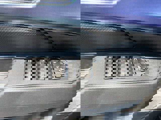 New 2025 Chevrolet Equinox EV LT image 26