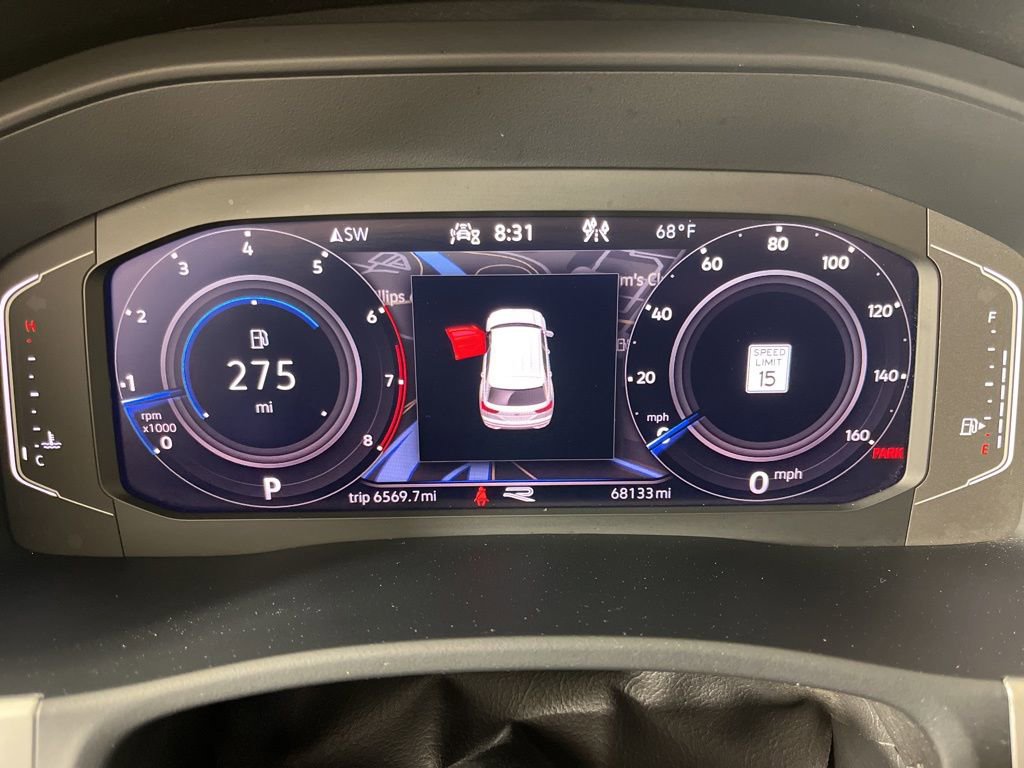 Used 2022 Volkswagen Atlas Cross Sport SEL Premium R-Line image 37