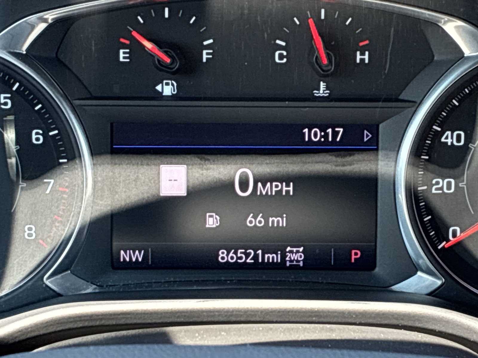 Used 2020 GMC Acadia AT4 w/ Trailering Package AWD/4WD image 10