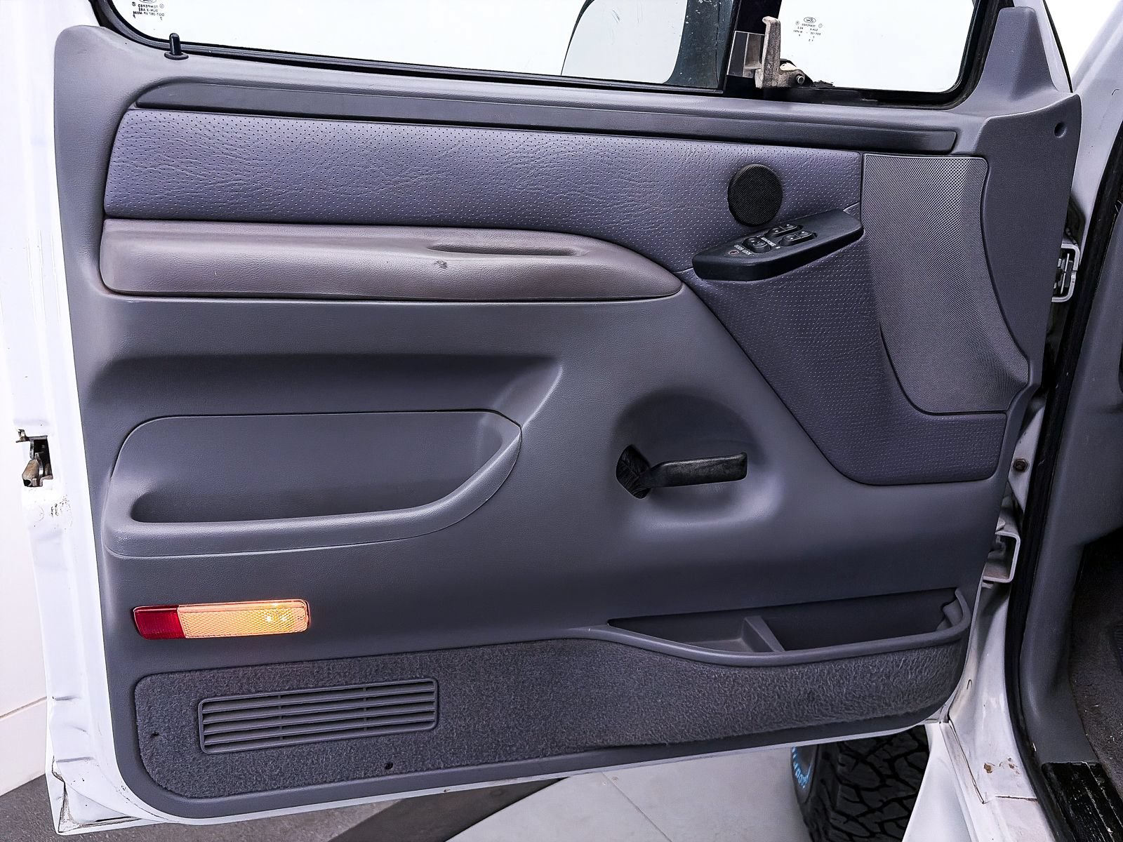 Used 1997 Ford F250 4x4 SuperCab Heavy Duty image 19