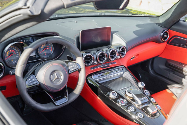 Used 2018 Mercedes-Benz AMG GT C image 35
