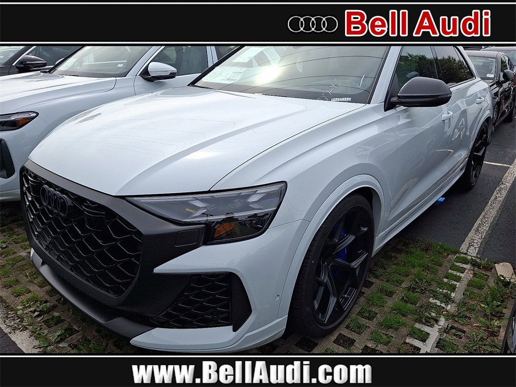 New 2026 Audi RS Q8 performance image 1