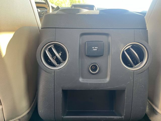 Used 2016 Ford F250 Lariat w/ Lariat Ultimate Package AWD/4WD image 15