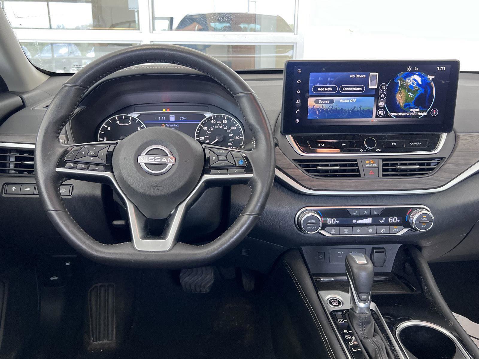 Used 2023 Nissan Altima 2.5 SL AWD/4WD image 6
