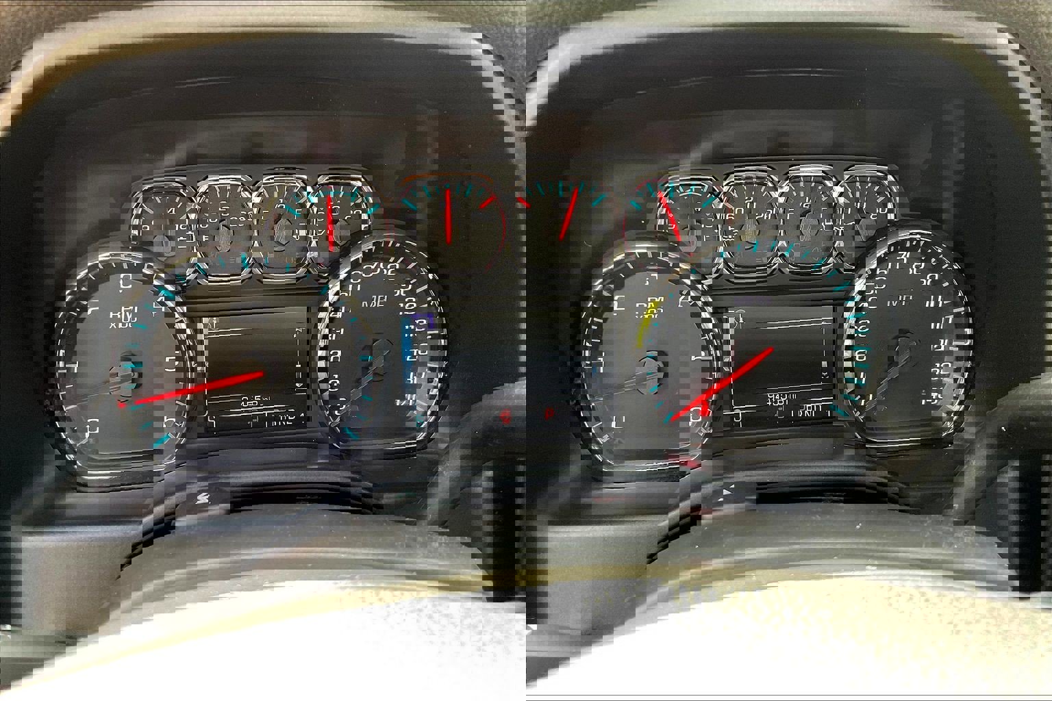 Used 2019 Chevrolet Silverado 2500 LT image 14