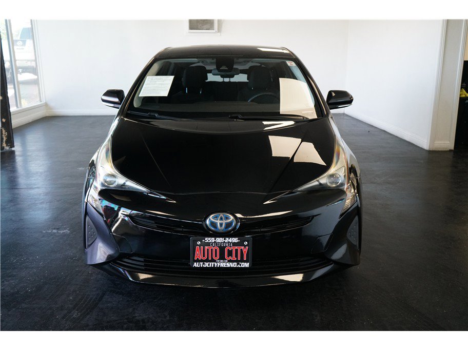 Used 2017 Toyota Prius Two image 2