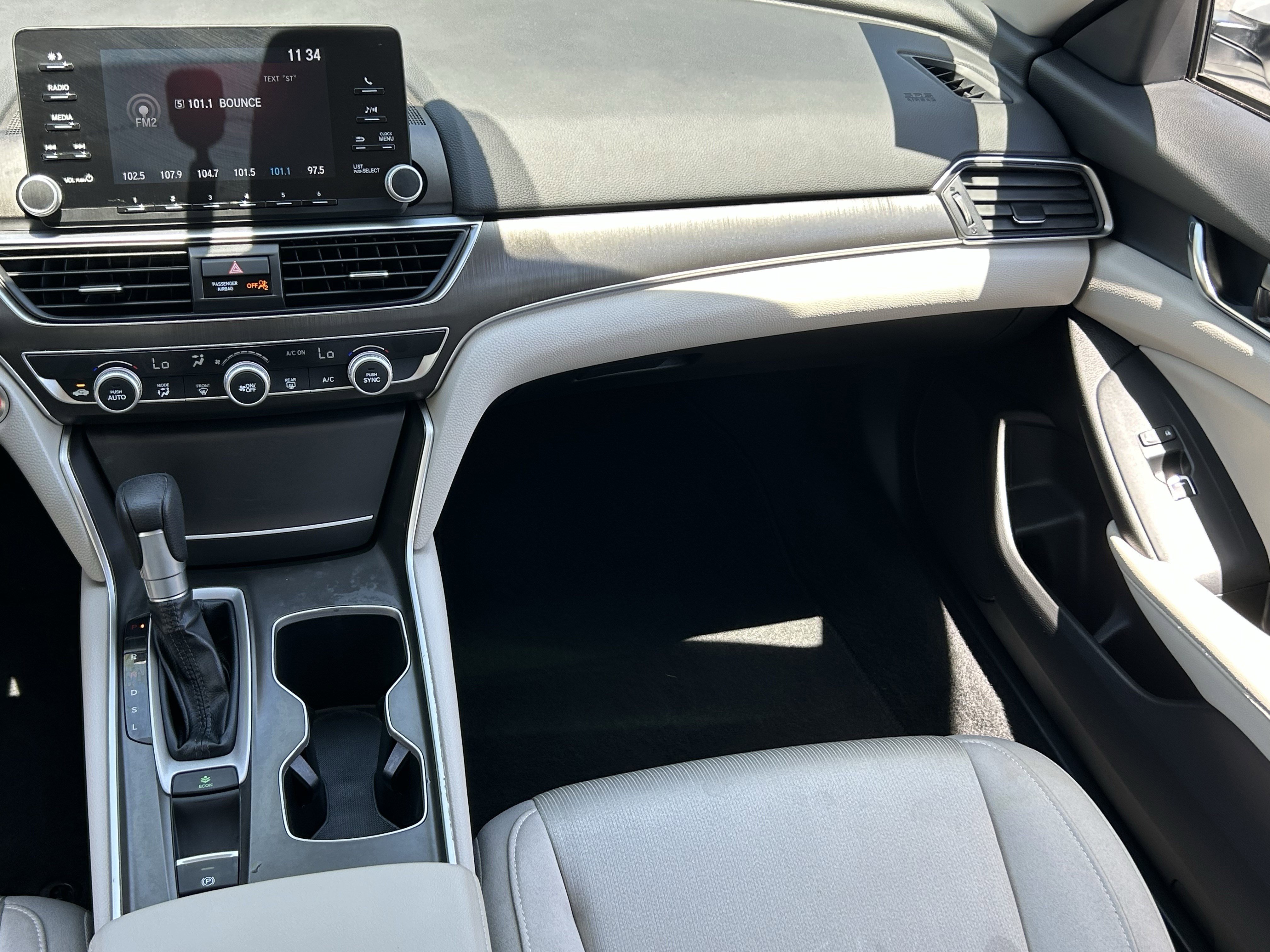 Used 2019 Honda Accord LX image 14