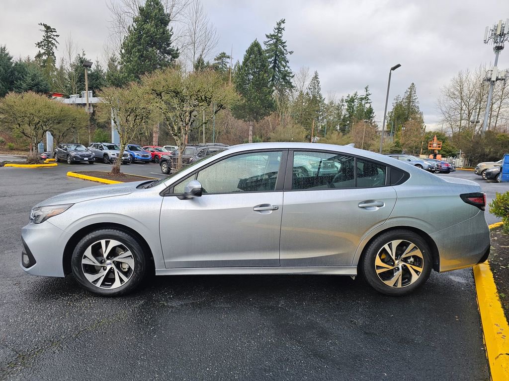 Certified 2025 Subaru Legacy Premium AWD/4WD image 4