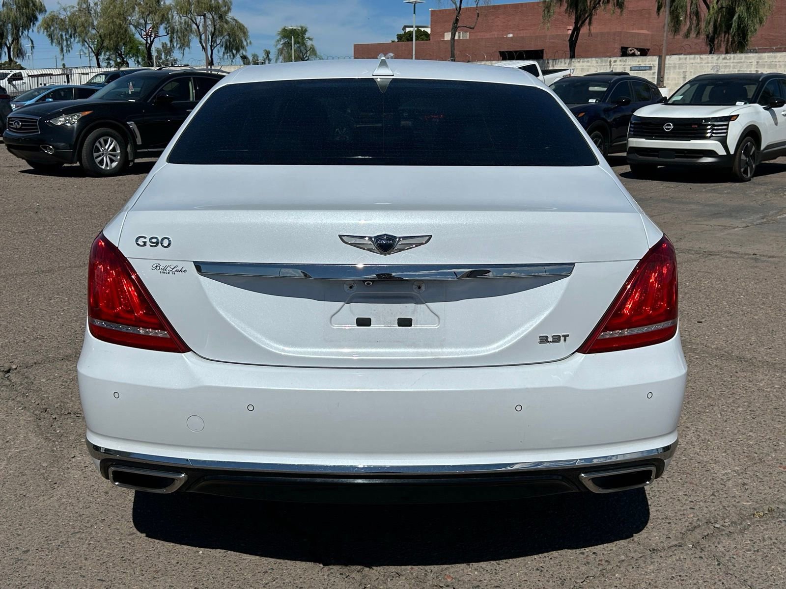 Used 2017 Genesis G90 3.3T Premium image 6