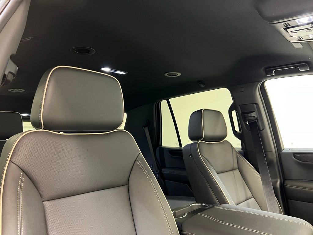 New 2026 GMC Yukon Elevation image 35