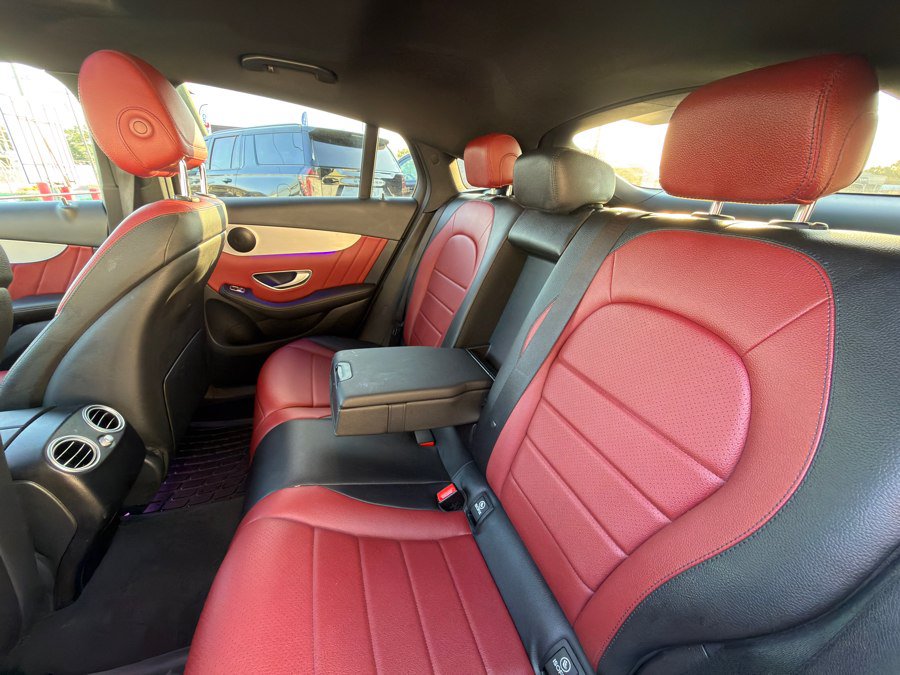 Used 2021 Mercedes-Benz GLC 300 4MATIC Coupe w/ AMG Line image 32