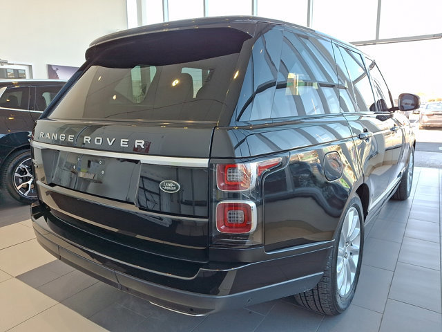 Used 2020 Land Rover Range Rover HSE image 6