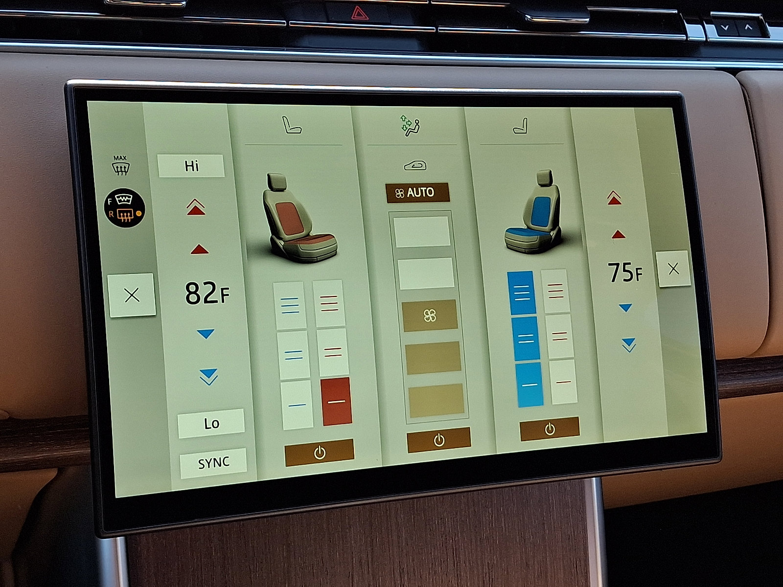 New 2026 Land Rover Range Rover Long Wheelbase SE image 14