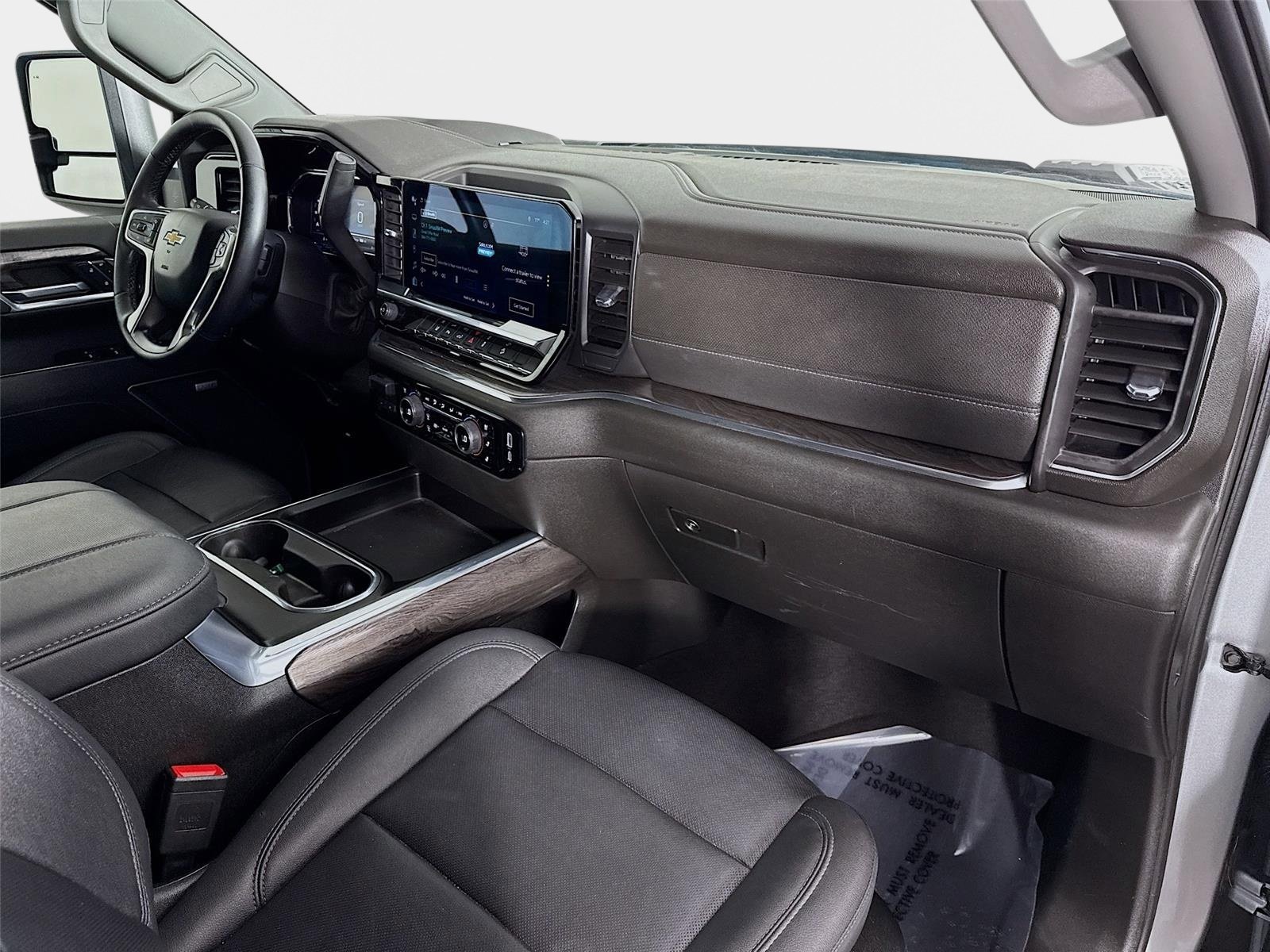 Certified 2024 Chevrolet Silverado 2500 LTZ w/ LTZ Premium Package AWD/4WD image 28