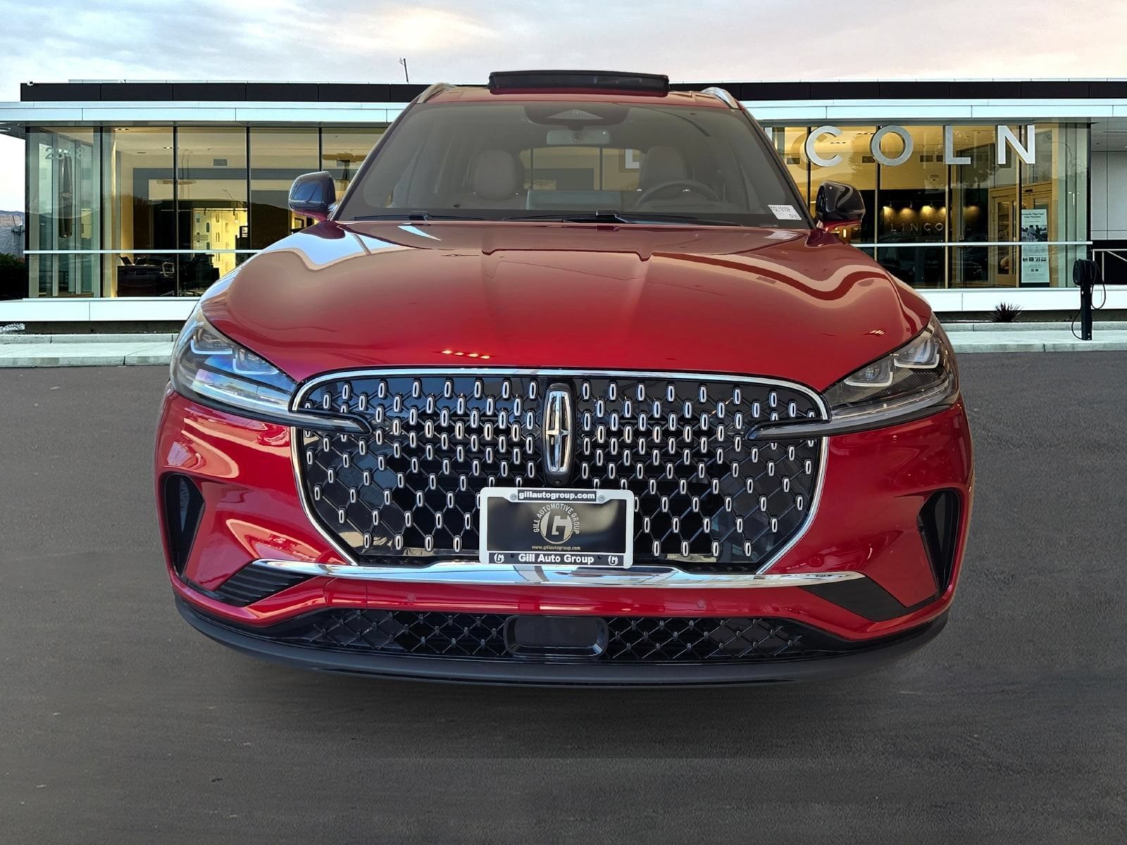 New 2026 Lincoln Aviator Reserve AWD/4WD image 2