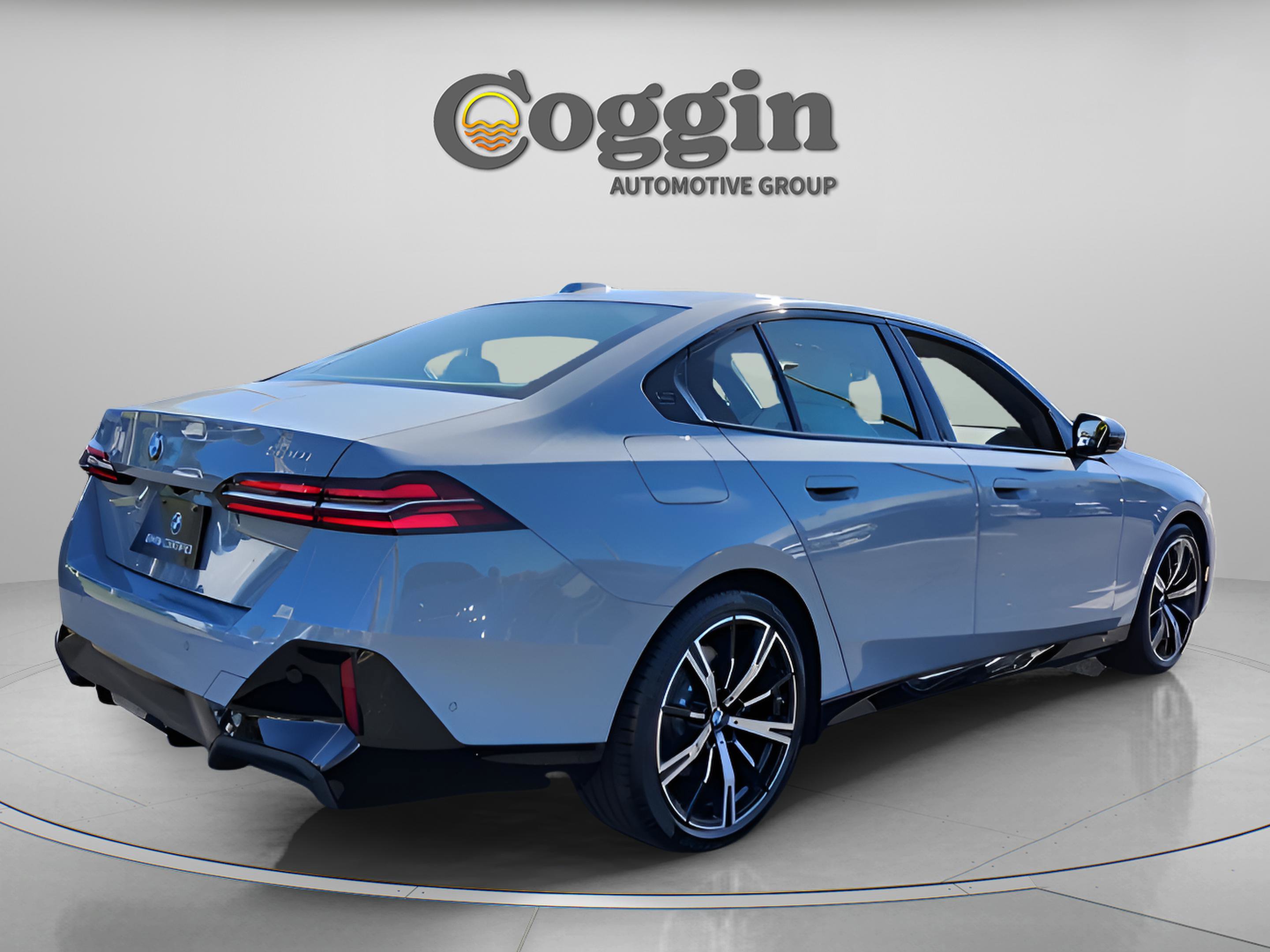 Certified 2026 BMW 530i xDrive w/ M Sport Package image 6