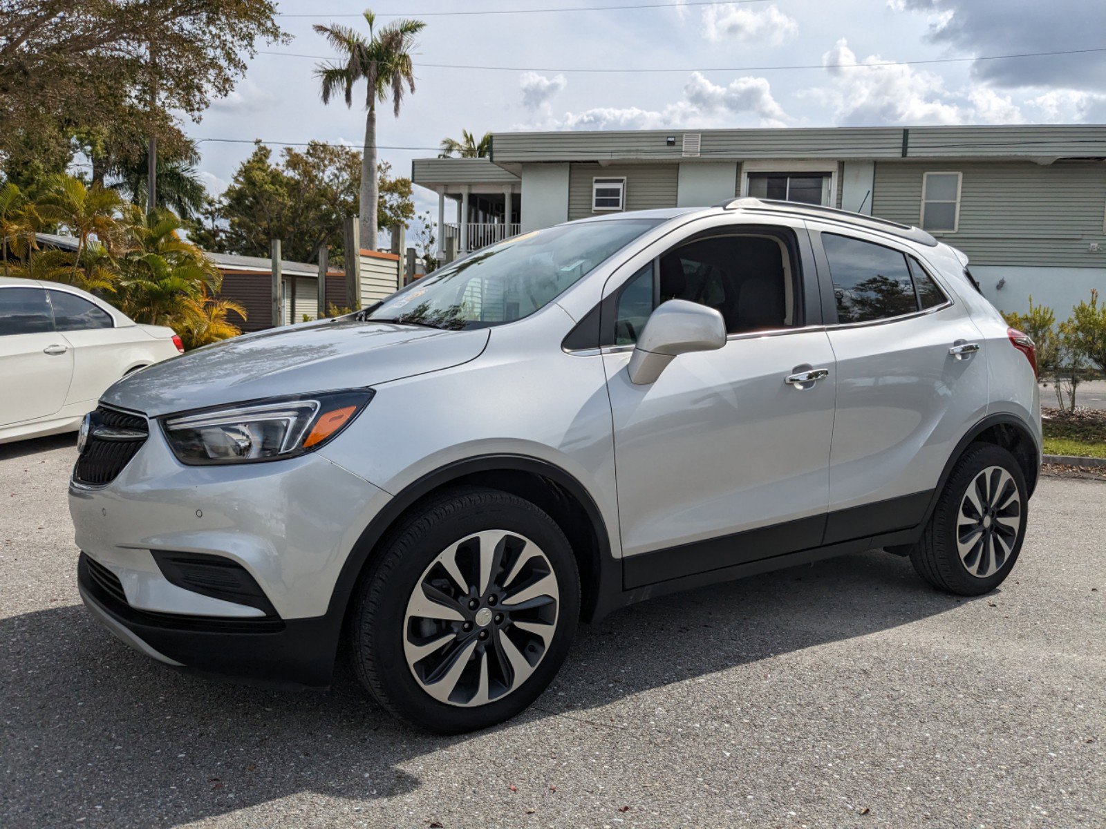 Used 2021 Buick Encore Preferred w/ Safety Package II image 7
