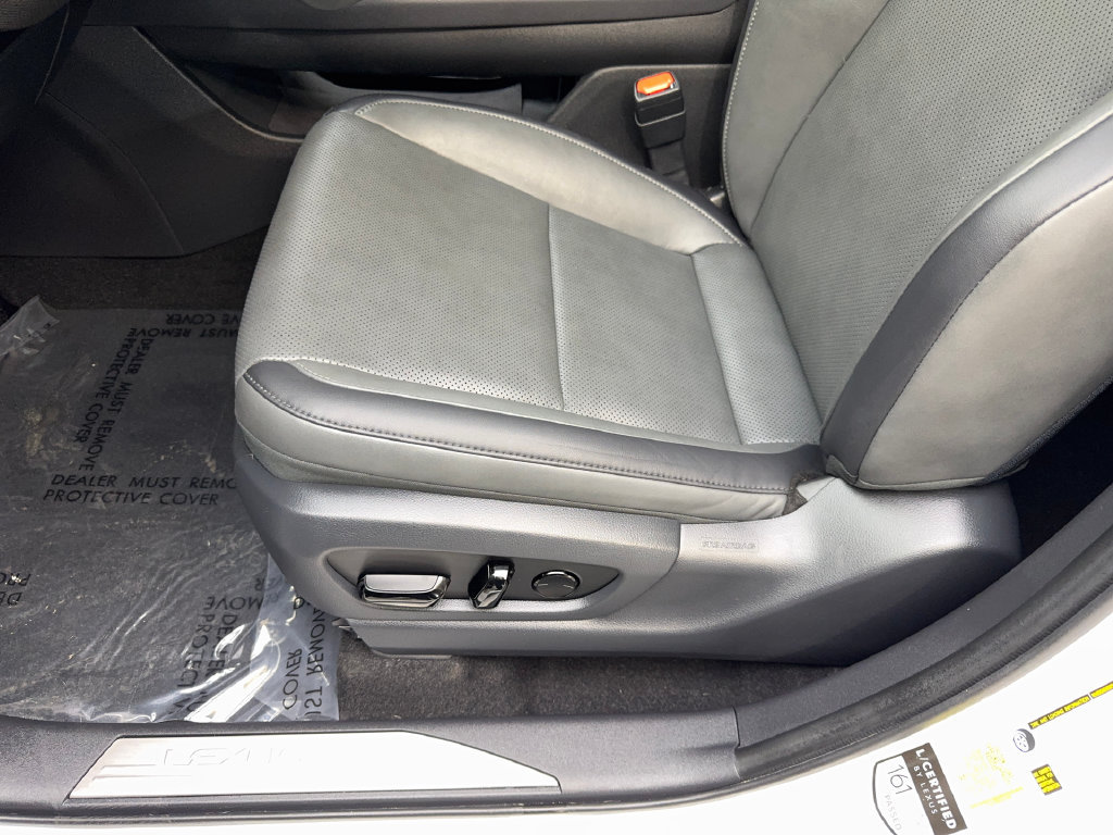 Used 2024 Lexus RZ 300e Premium w/ Technology Package FWD image 27
