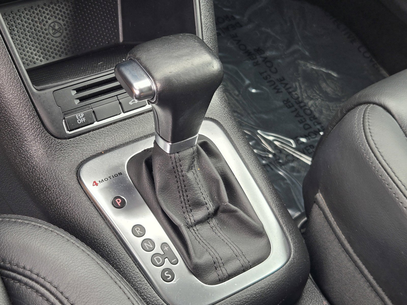 Used 2009 Volkswagen Tiguan SE AWD/4WD image 18