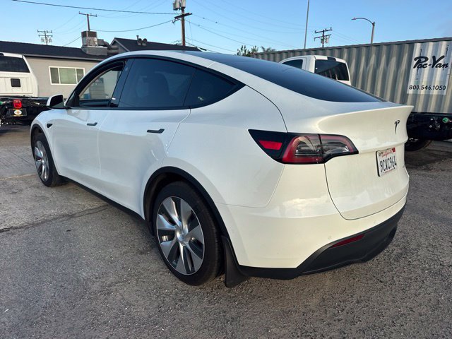Used 2022 Tesla Model Y Long Range AWD/4WD image 7