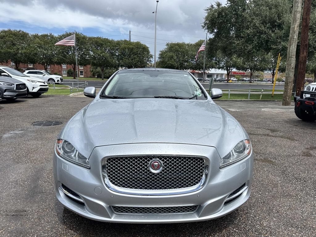 Used 2015 Jaguar XJ L Portfolio RWD image 2