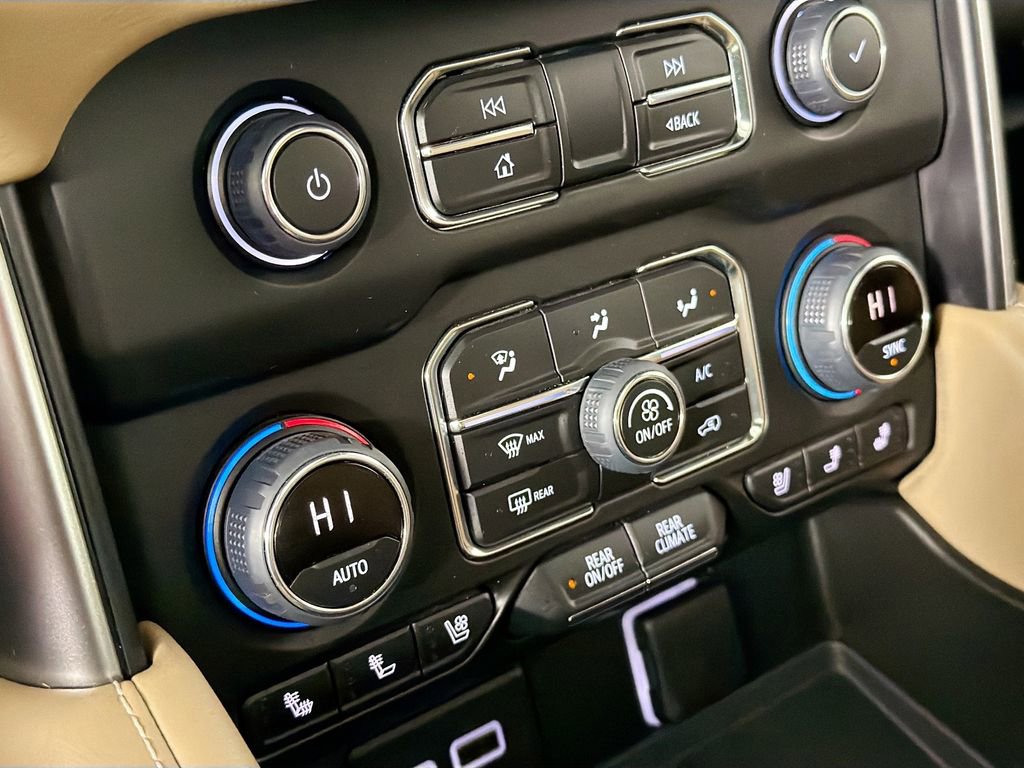 Used 2023 Chevrolet Tahoe Premier w/ Premium Package image 16