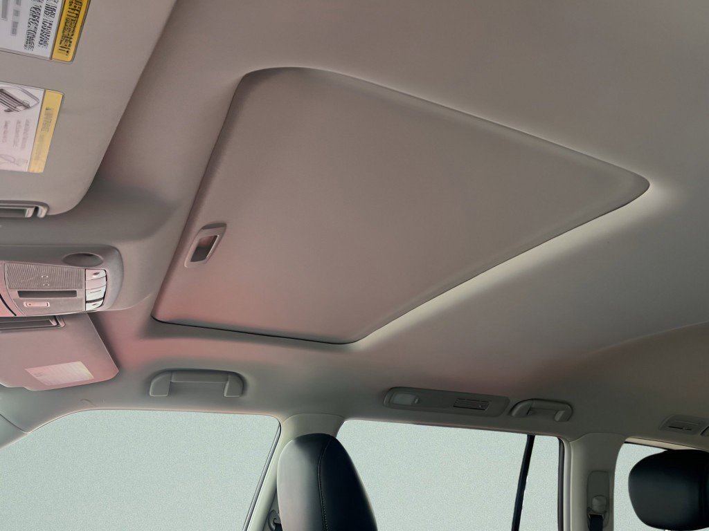 Used 2024 INFINITI QX80 Luxe image 29