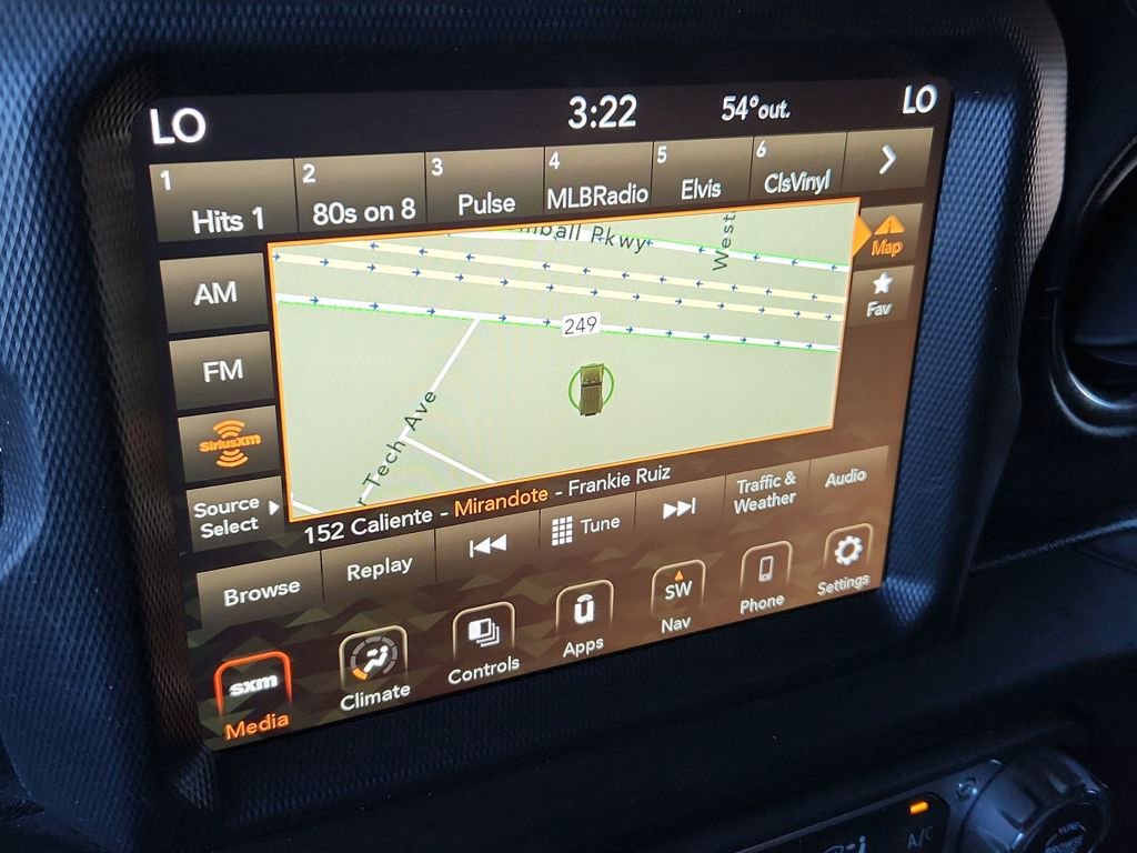 Used 2023 Jeep Wrangler Unlimited Sahara image 37