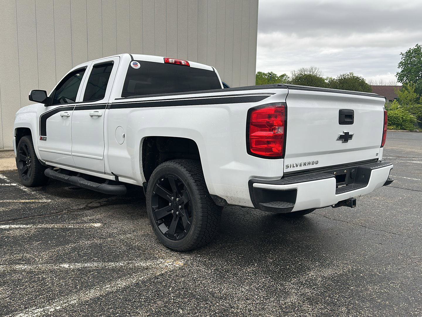 Used 2018 Chevrolet Silverado 1500 LT w/ Rally 2 Edition AWD/4WD image 7