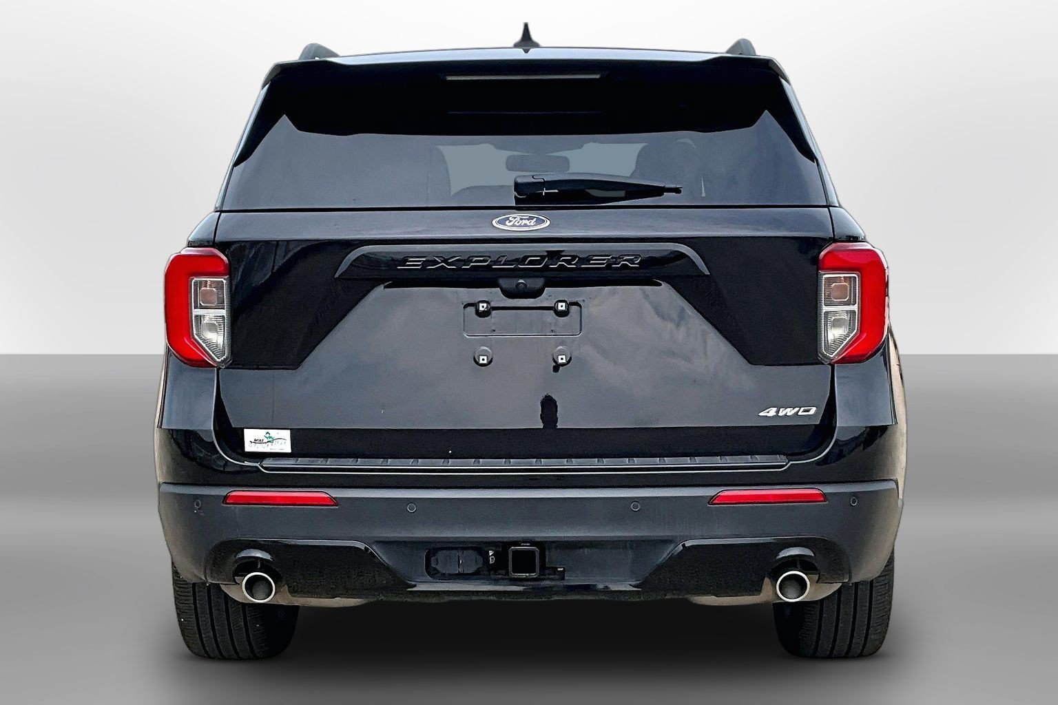 Used 2024 Ford Explorer ST-Line w/ Class IV Trailer Tow Package AWD/4WD image 4