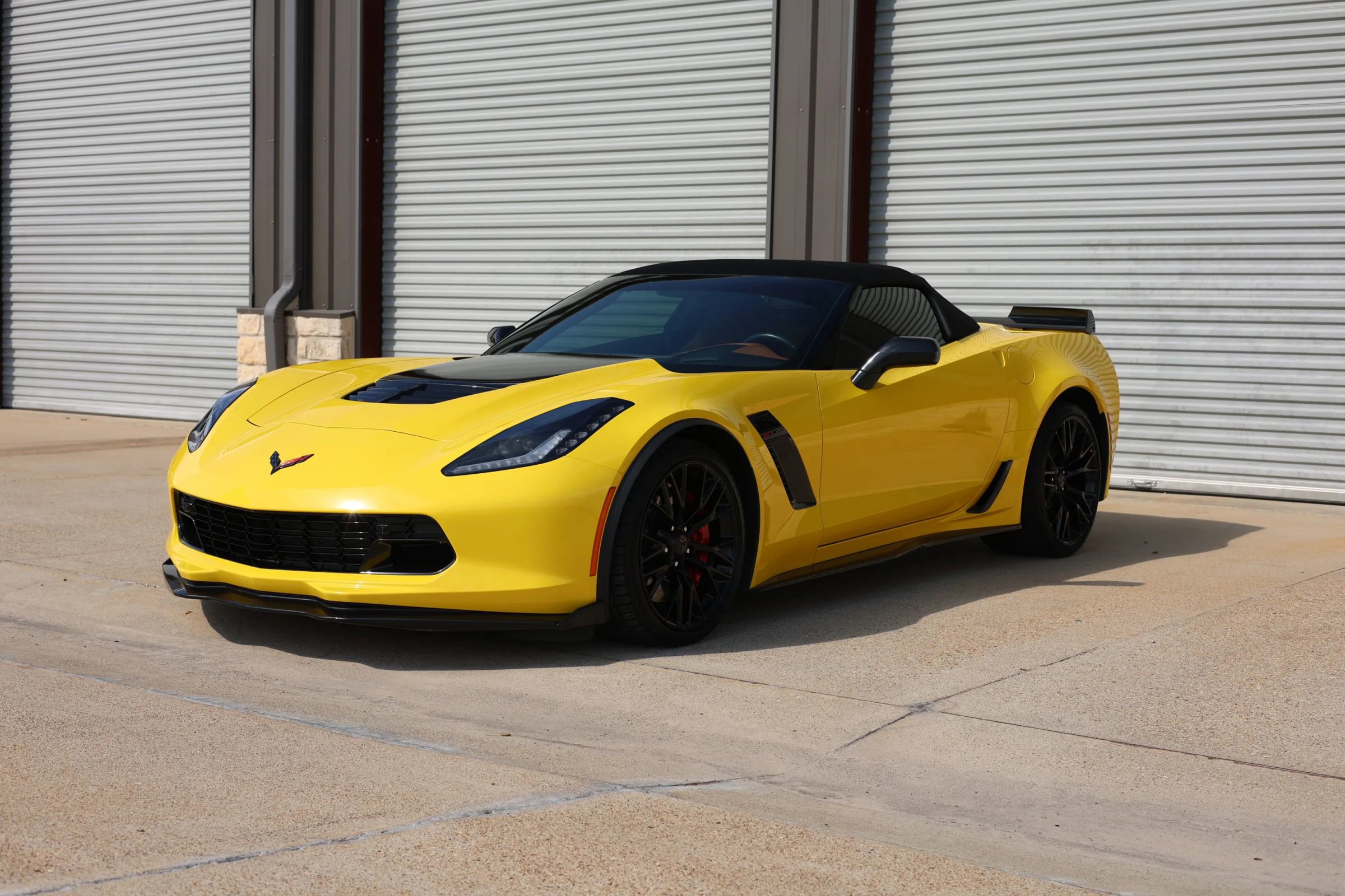Used 2016 Chevrolet Corvette Z06 w/ 2LZ Preferred Equipment Group image 10