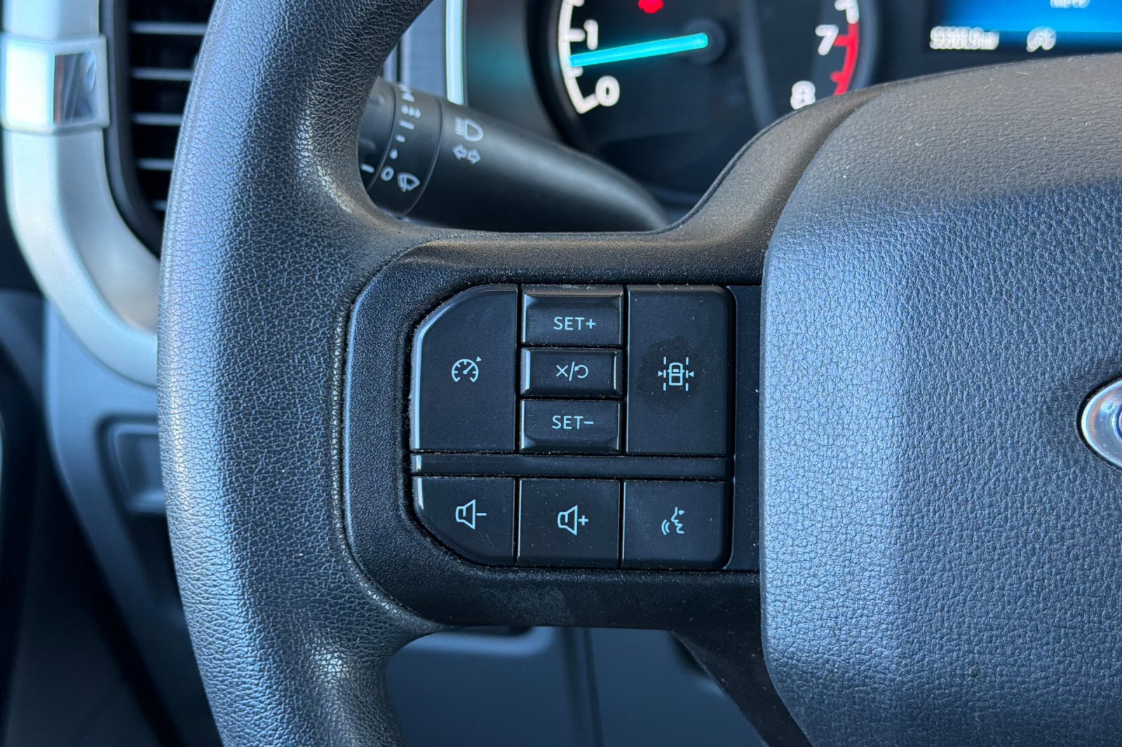 Used 2022 Ford F150 XL w/ Equipment Group 101A High RWD image 28