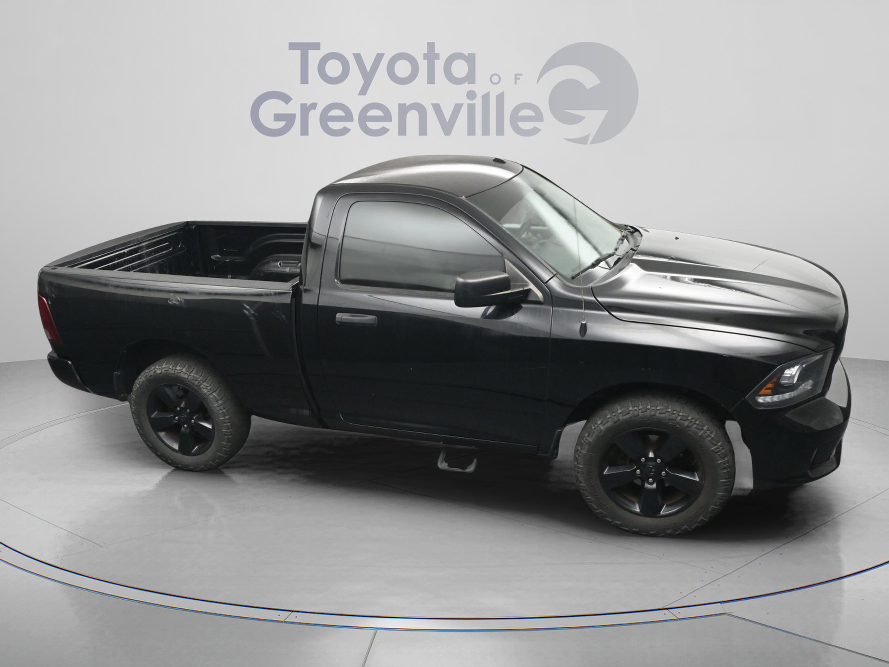 Used 2014 RAM 1500 Express image 18