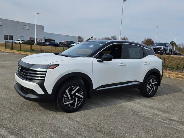 New 2026 Nissan Kicks SV w/ SV Premium Package image 3