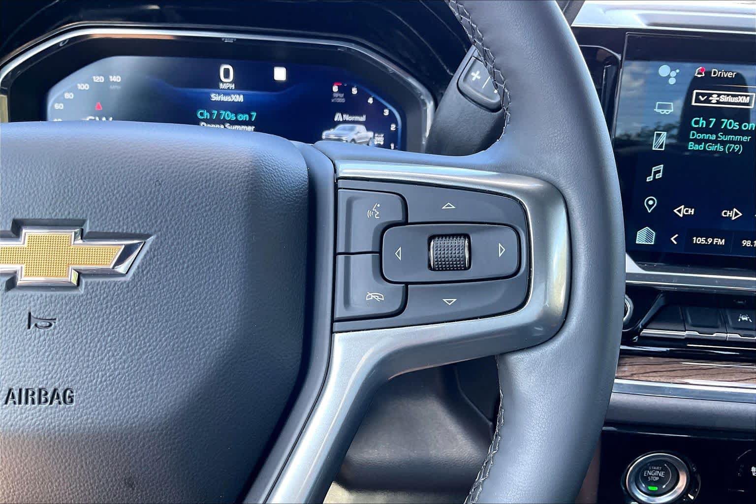 Used 2023 Chevrolet Silverado 1500 LT AWD/4WD image 19