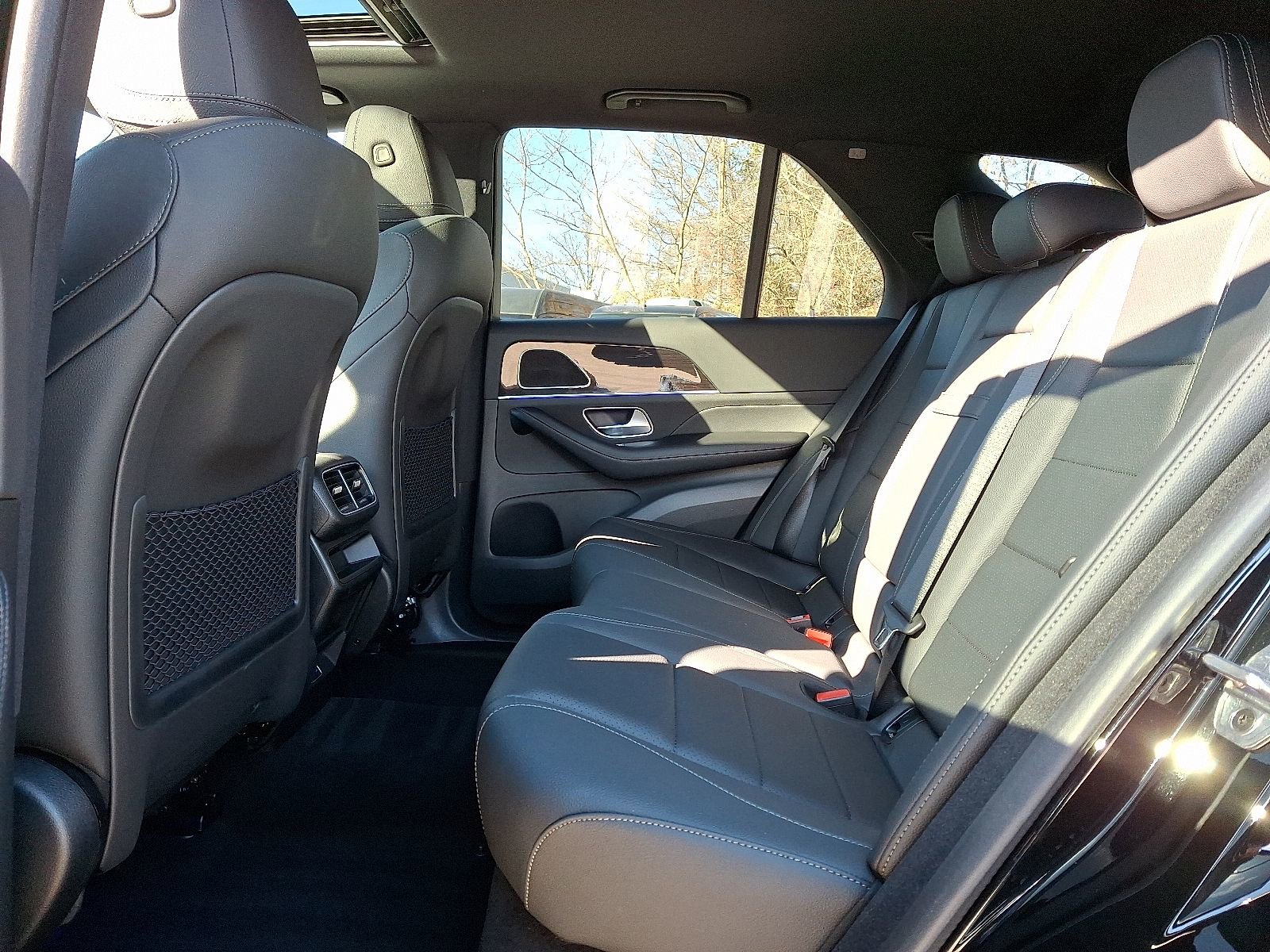 Certified 2025 Mercedes-Benz GLE 350 4MATIC image 10