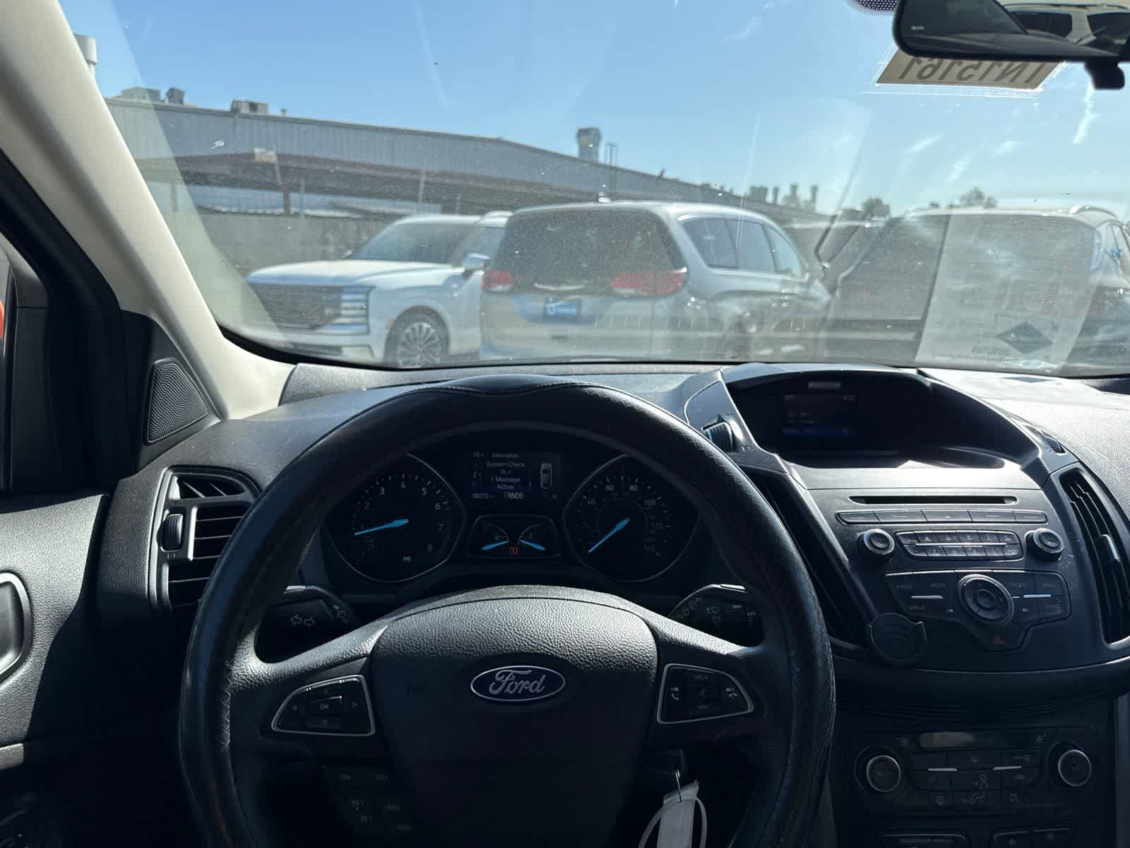 Used 2018 Ford Escape SE FWD image 25