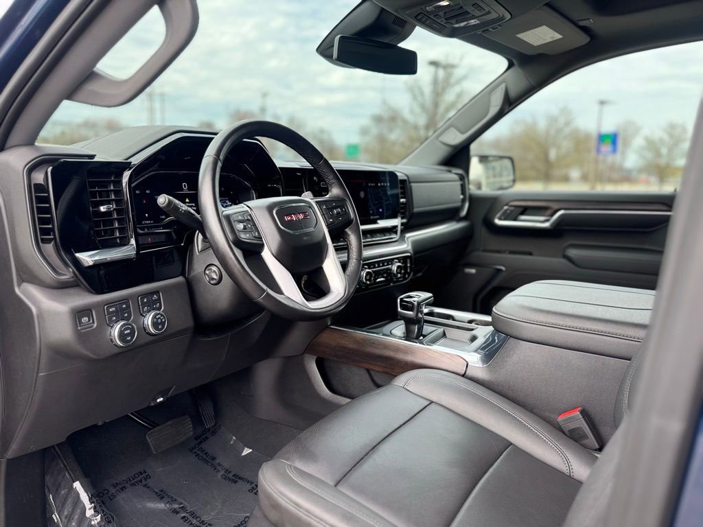 Used 2023 GMC Sierra 1500 SLT w/ SLT Premium Package image 14