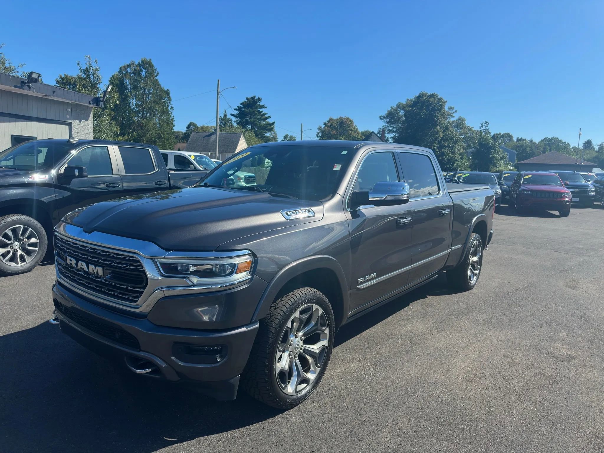 Used 2019 RAM 1500 Limited image 2