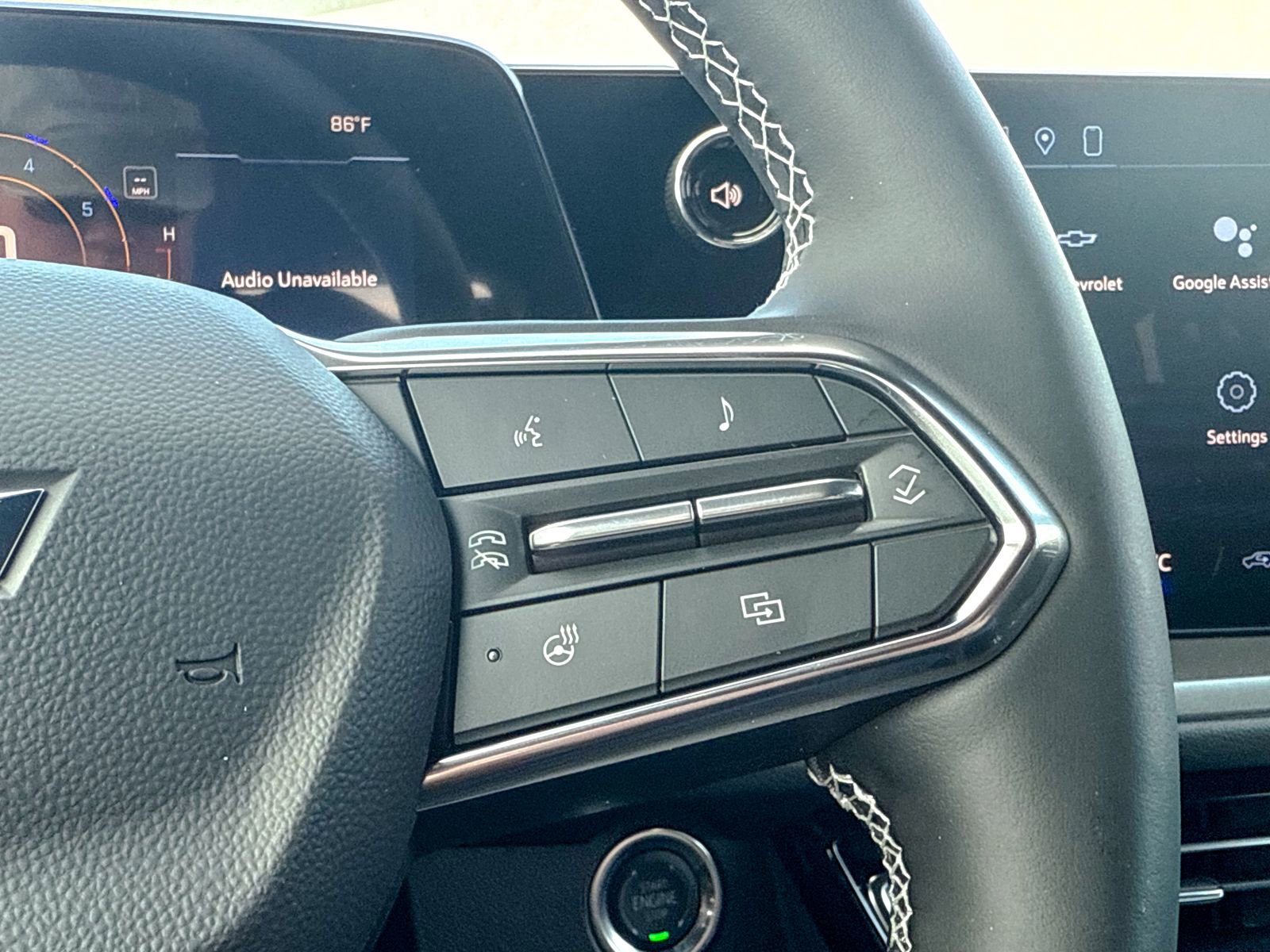 New 2026 Chevrolet Traverse LT w/ Sun and Wheel Package AWD/4WD image 43