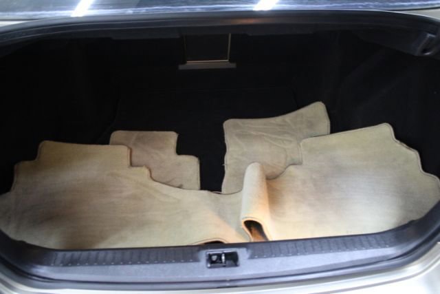 Used 2010 INFINITI M35 w/ Technology Pkg RWD image 16