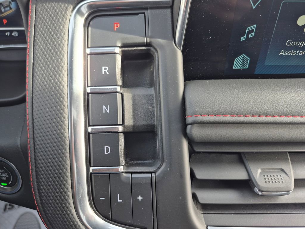 Used 2022 Chevrolet Tahoe RST w/ Luxury Package image 14