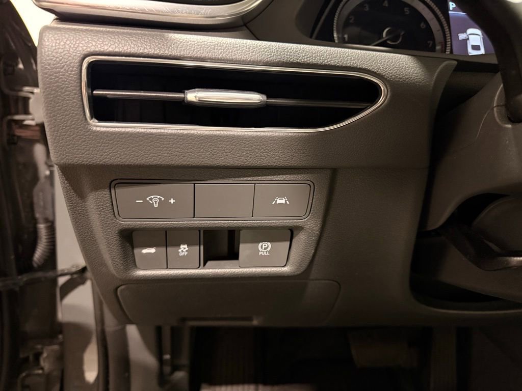 Used 2023 Hyundai Sonata SEL image 15