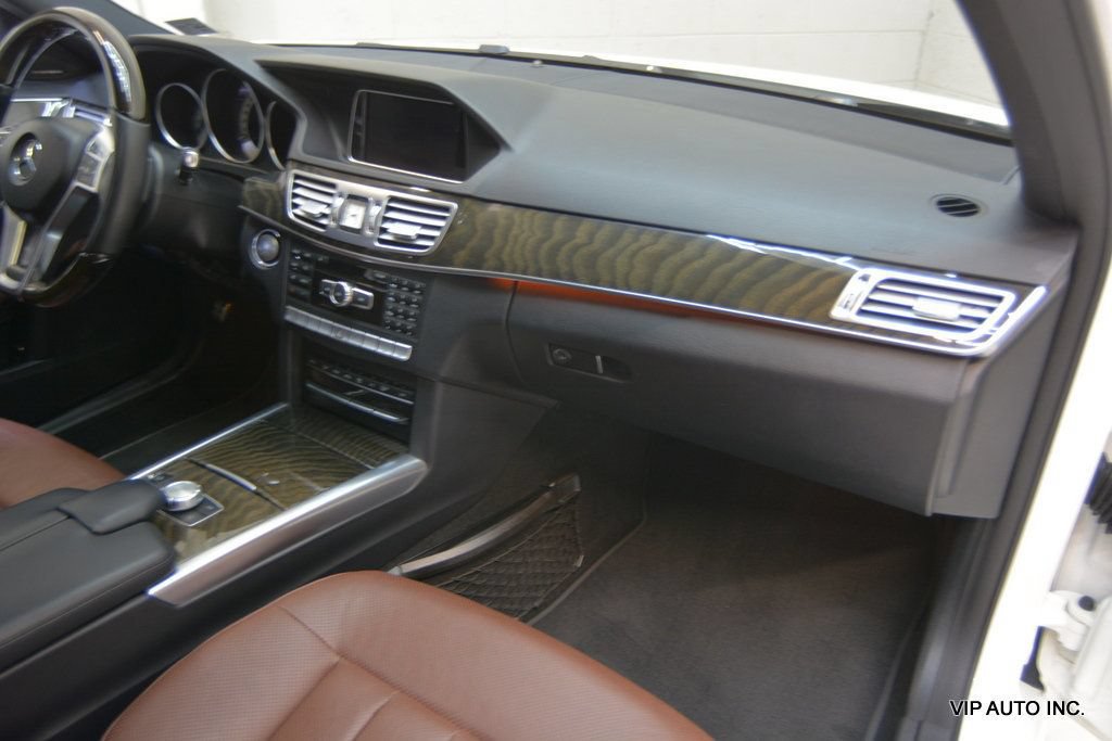Used 2015 Mercedes-Benz E 350 Sedan image 18