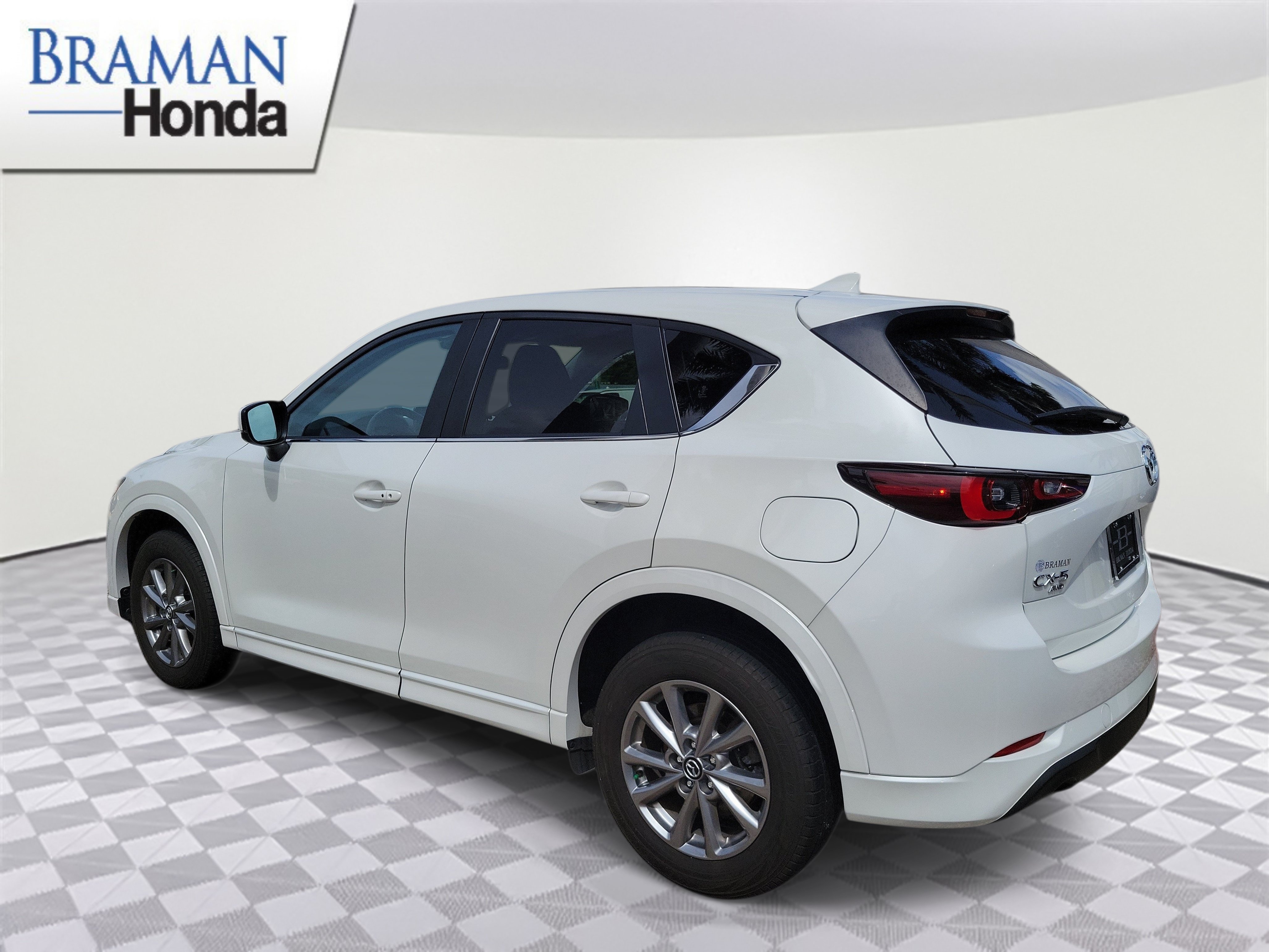 Used 2024 MAZDA CX-5 AWD 2.5 S w/ Select Package image 4