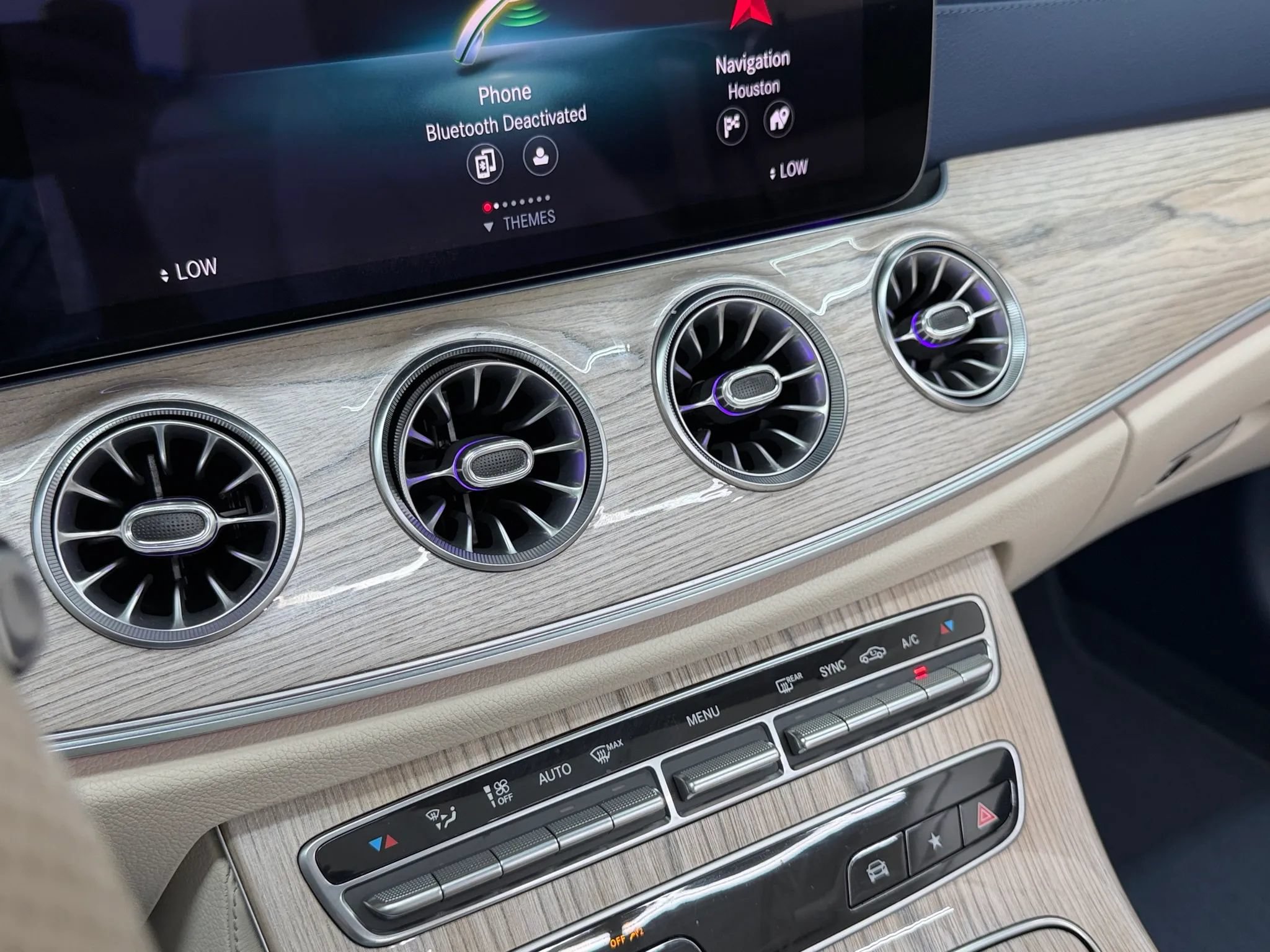 Used 2021 Mercedes-Benz E 450 Cabriolet image 27