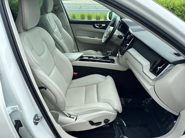 Used 2021 Volvo XC60 T5 Inscription w/ Climate Package AWD/4WD image 15
