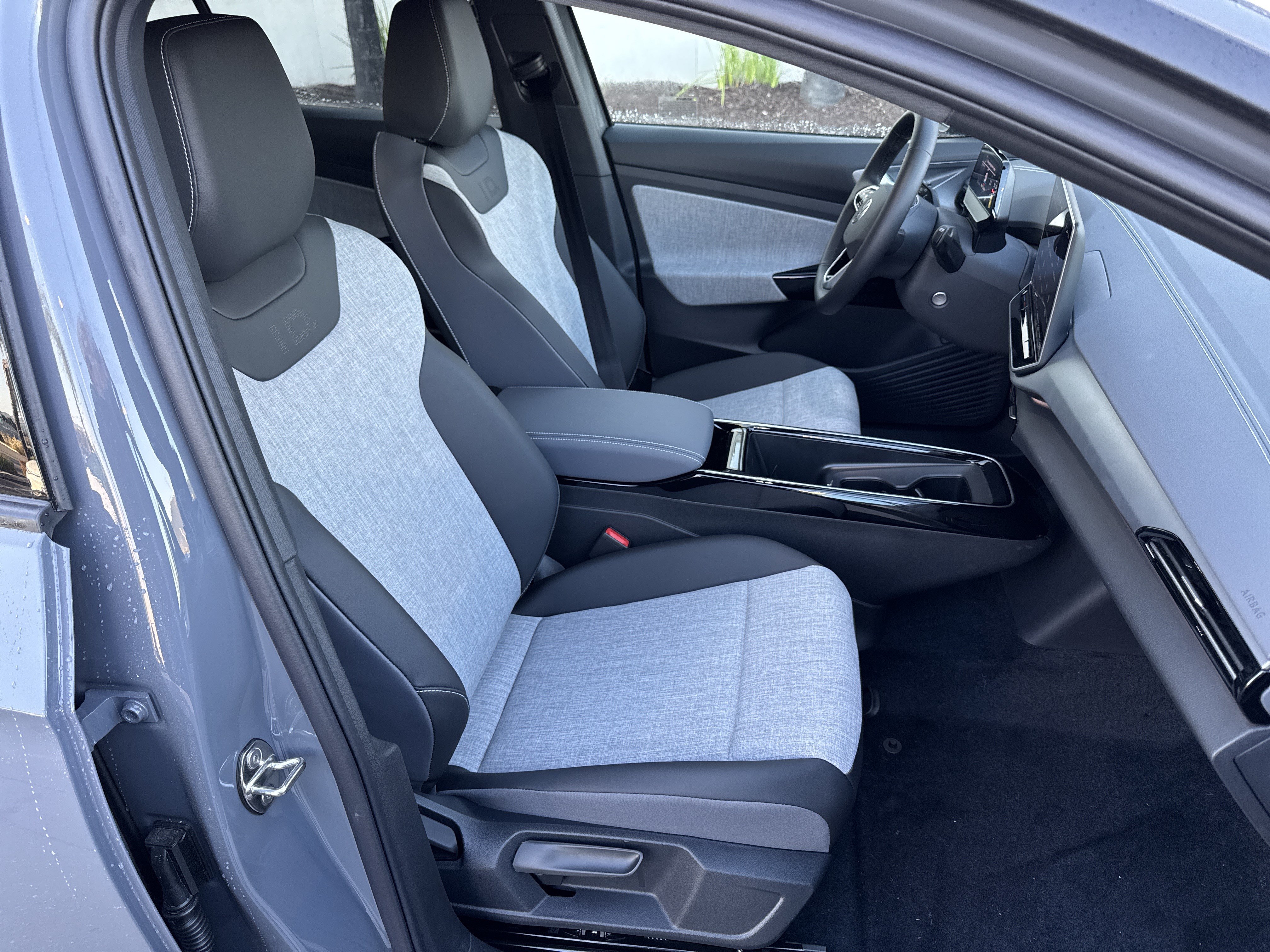 New 2026 Volkswagen ID.4 Pro RWD image 20