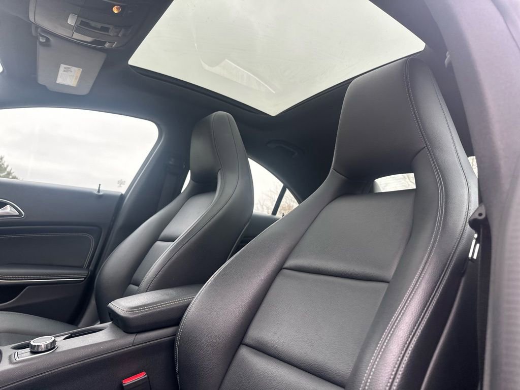 Used 2018 Mercedes-Benz CLA 250 4MATIC image 15