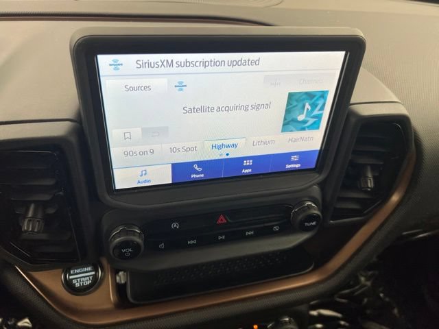 Used 2023 Ford Bronco Sport Outer Banks w/ Tech Package AWD/4WD image 17